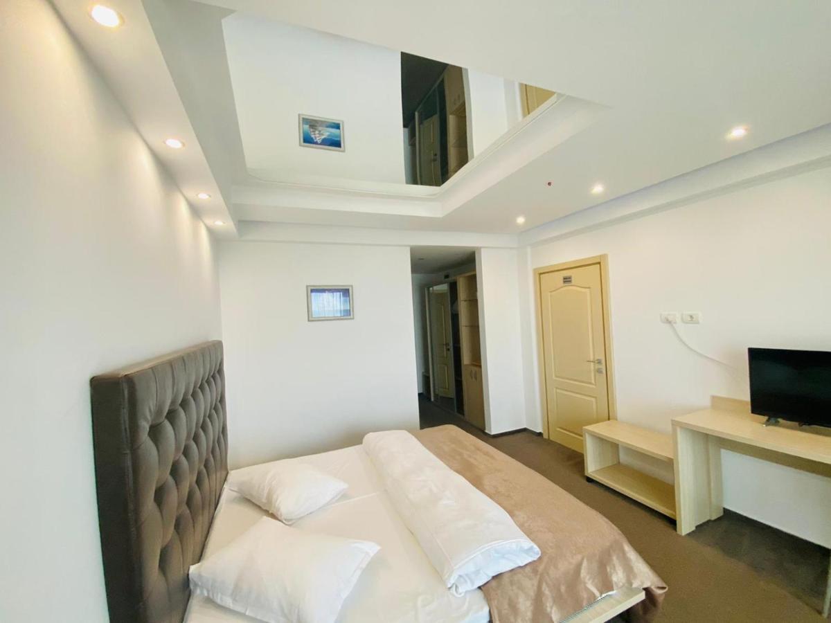 Ella By The Sea Residence Navodari Exterior photo