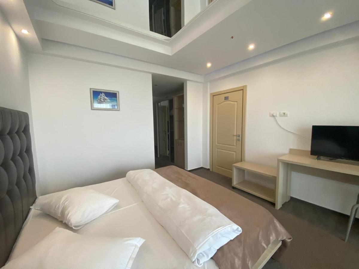 Ella By The Sea Residence Navodari Exterior photo